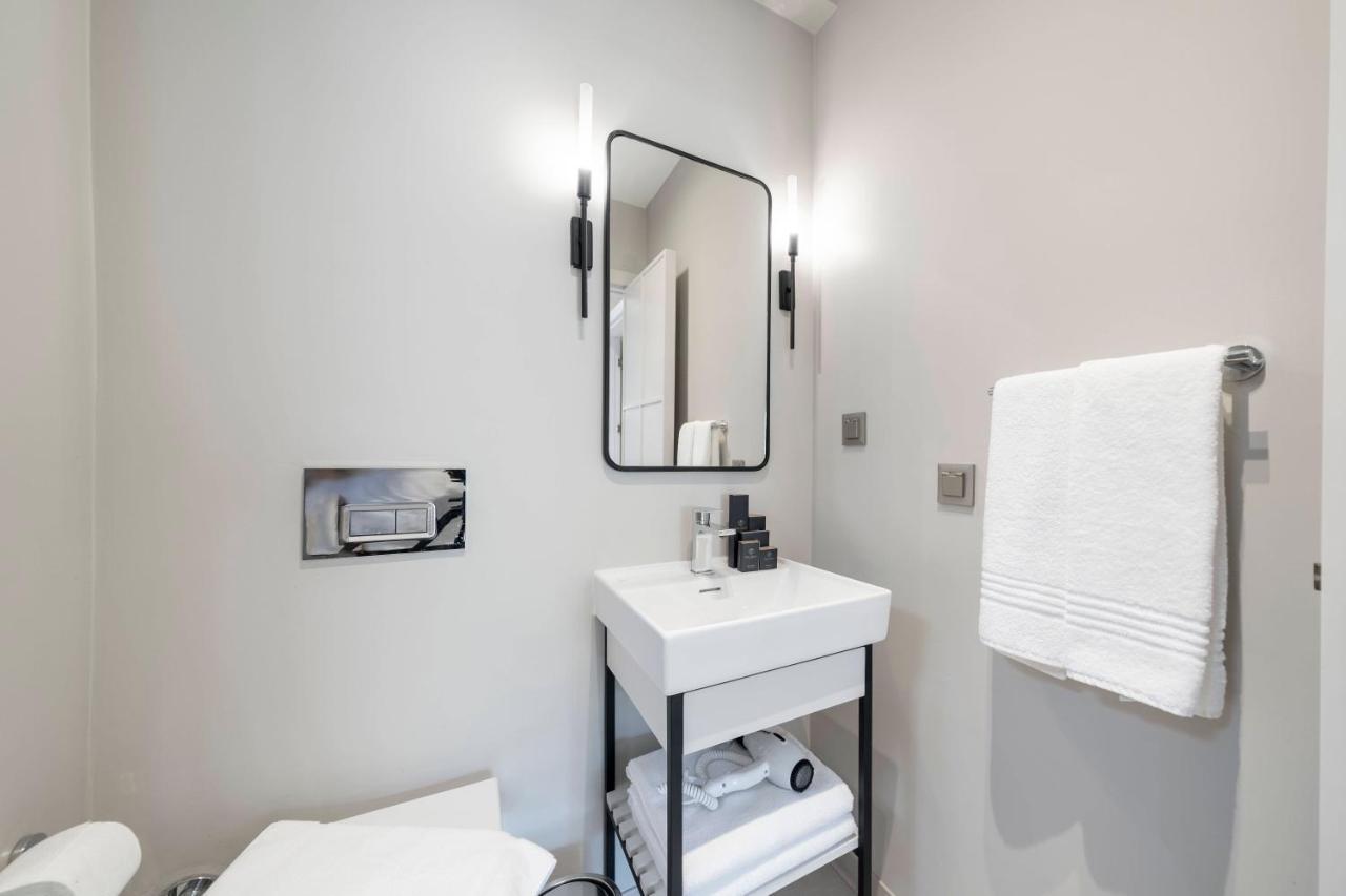 Helis Suites Bitez Bodrum Екстериор снимка